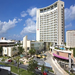 Fachada_del hotel_Krystal_Urban_Cancun
